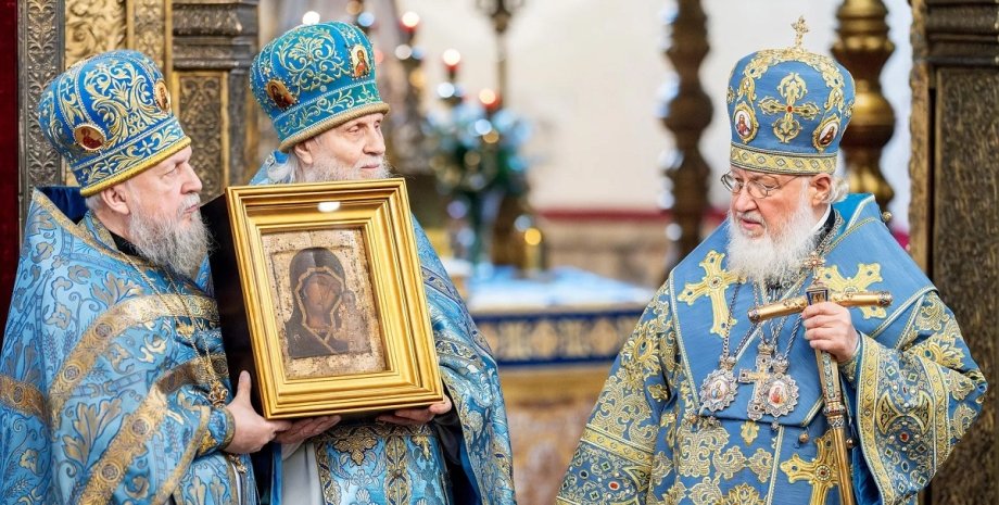 Патриарх Московский и всея Руси Кирилл, литургия, праздник иконы Казанской Божьей Матери