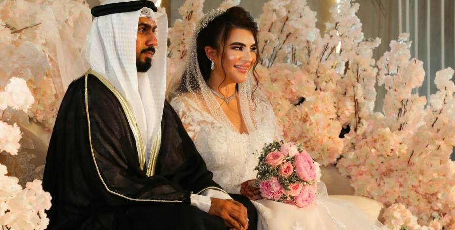 Женщина вышла замуж за миллионера с Дубая, жена миллионера, соблюдает правила, строгие правила, роскошная жизнь, соцсети