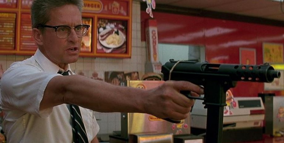 Кадр из фильма "С меня хватит!" 1993