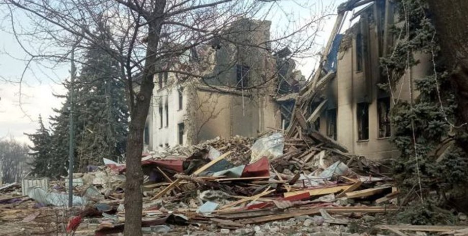 Мариуполь, драмтеатр