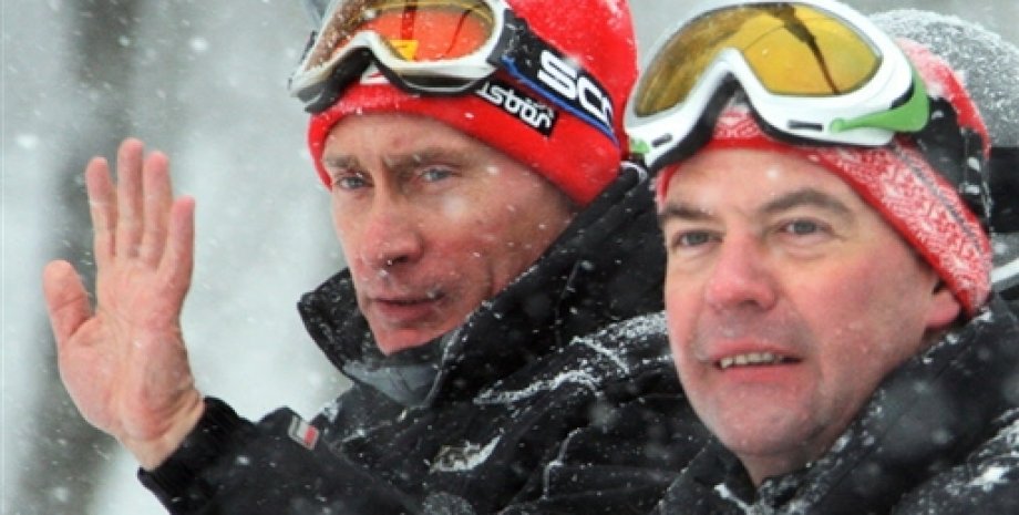 Владимир Путин и Дмитрий Медведев / Фото: AFP