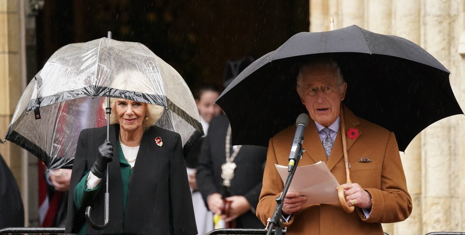 король карл, король чарльз, сара фергюсон, коронация карла, коронация чарльза, британская королевская семья