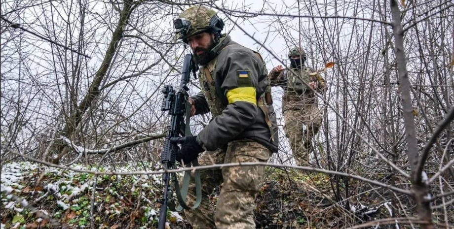 Бойцы ВСУ, украинская армия