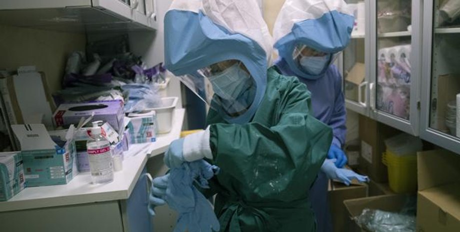 Италия, Великобритания, Коронавирус, Мутация коронавируса, аэропорт Фьюмичино