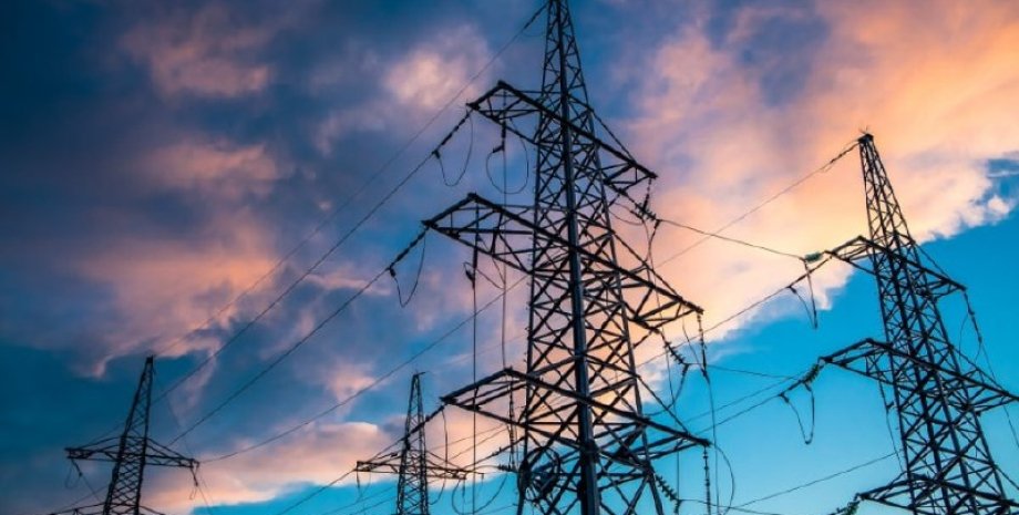 Электроэнергия, тарифы на электроэнергию, стоимость электричества в Украине, скольо стоит свет для бизнеса