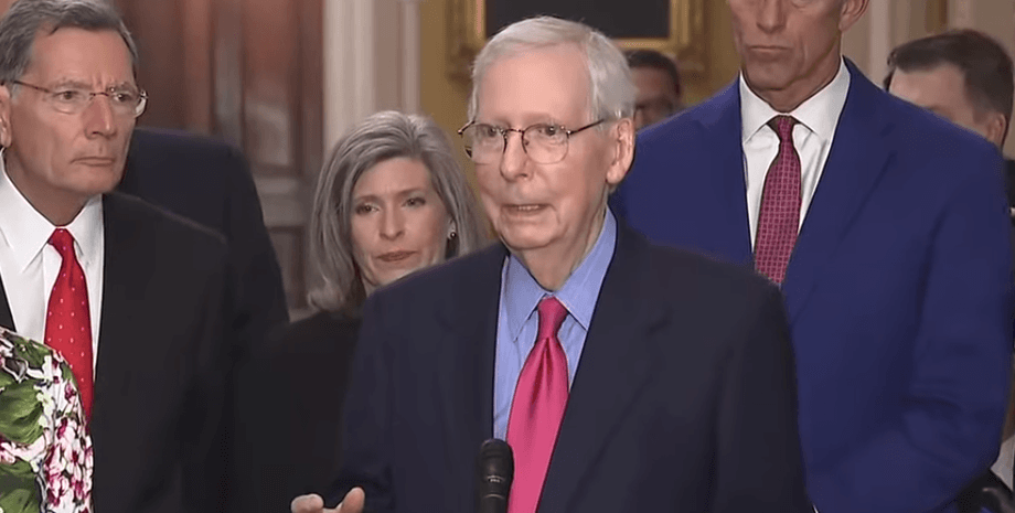 Лидер республиканцев в Сенате США, Митч Макконнелл, война в Украине