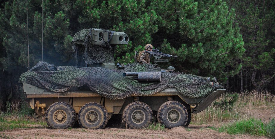 БТР LAV-AT, техніка, озброєння, війна в Україні