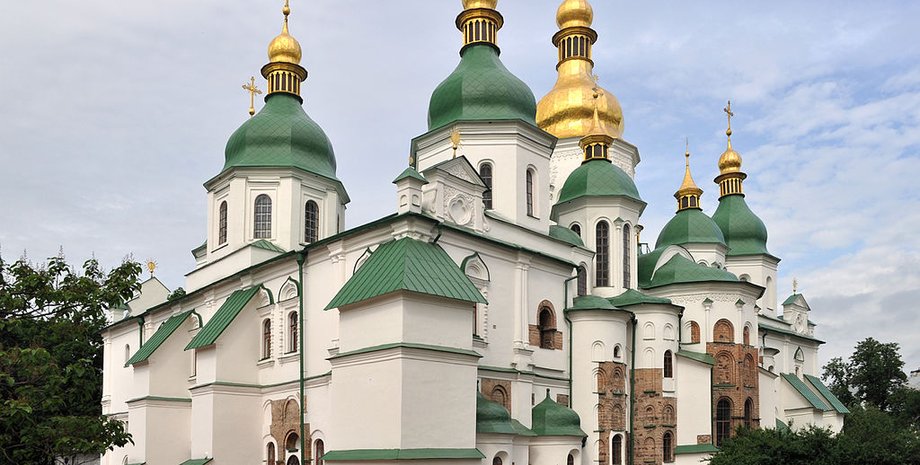 Київську митрополію Української Православної Церкви визнали афілійованою з іноземною релігійною організацією