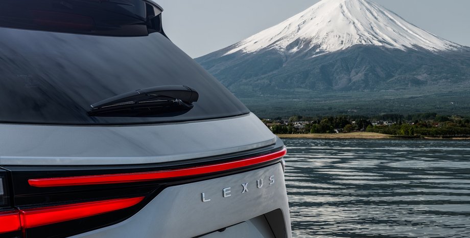 Lexus NX второго поколения