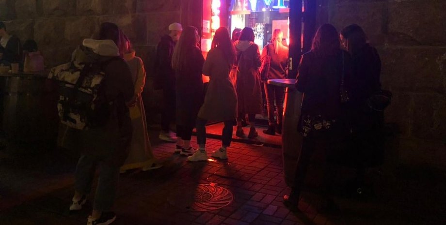 Київ, карантин, ресторани, кафе,