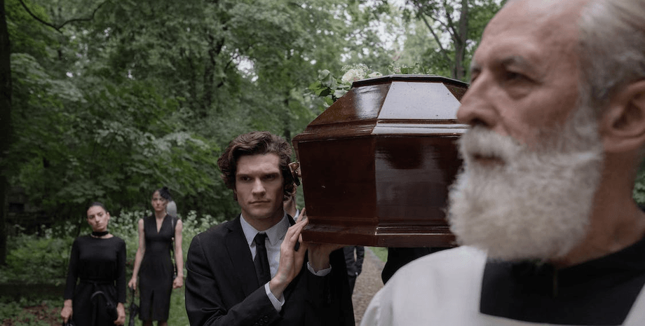 Похорон, труна, похоронна процесія