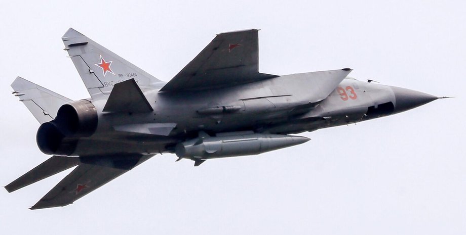 Ракету Кинджал несе МіГ-31К Ракета Кинджал