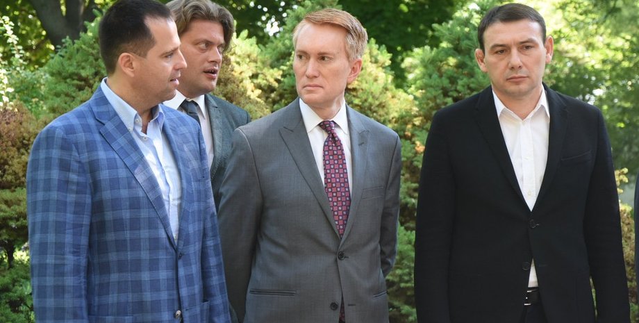 Джеймс Лэнкфорд (В центре)/ Фото:Twitter/Michael Shtekel ‏