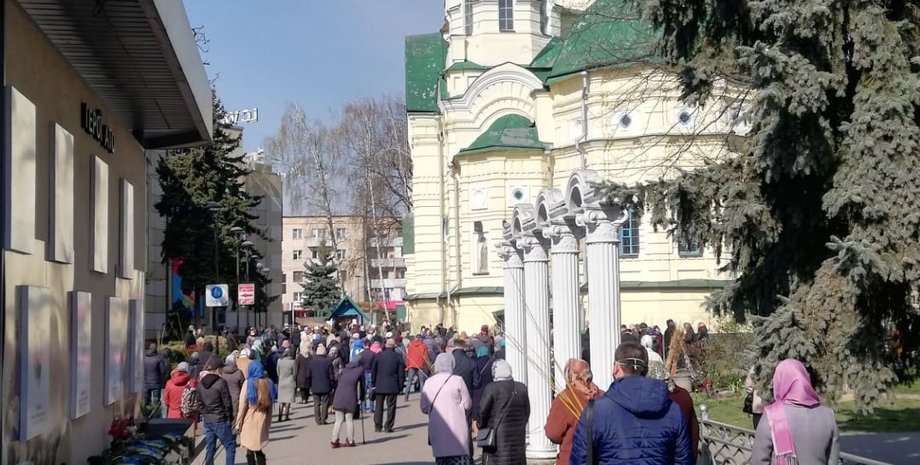 Богослужение УПЦ МП в Ровно / Фото: charivne.info