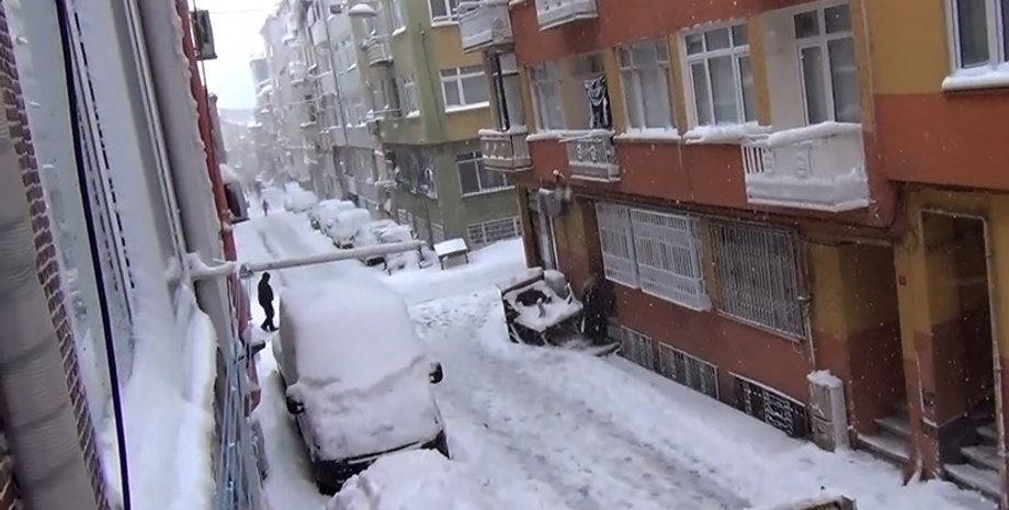 Снег в Стамбуле / Фото: YouTube