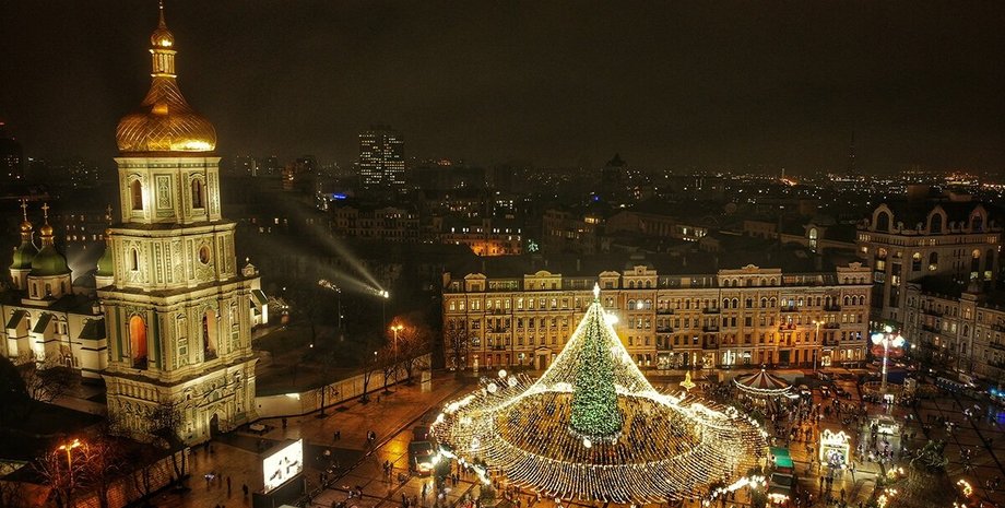 елка, Софиевская площадь