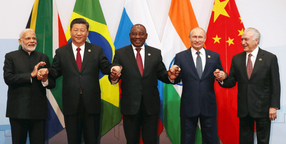 Россия просит боеприпасы у Китая, Мьянмы и стран Африки