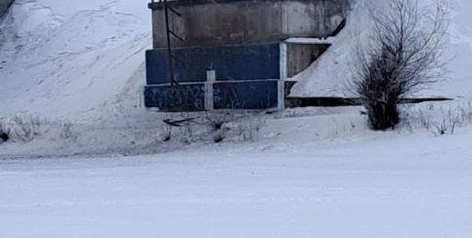 мост, поврежденный мост, железнодорожный мост