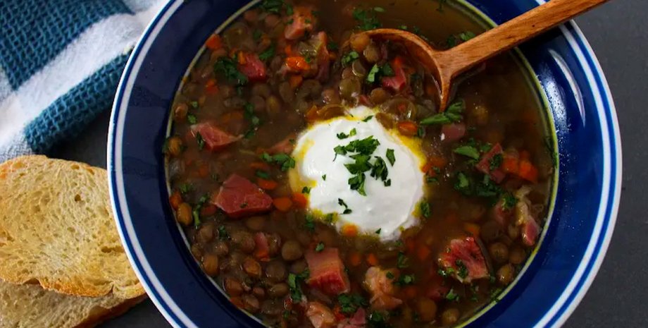 Суп из чечевицы веганская еда, суп, чечевица