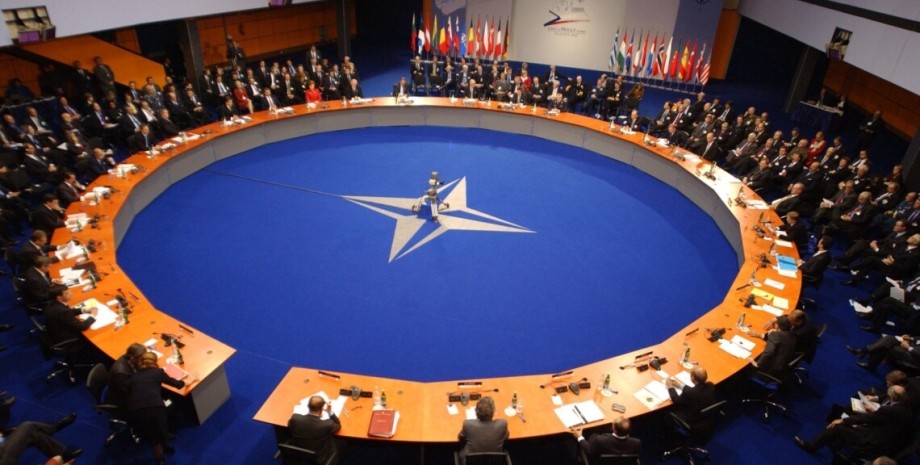 Польша одобрила резолюцию о вступлении Украины в НАТО