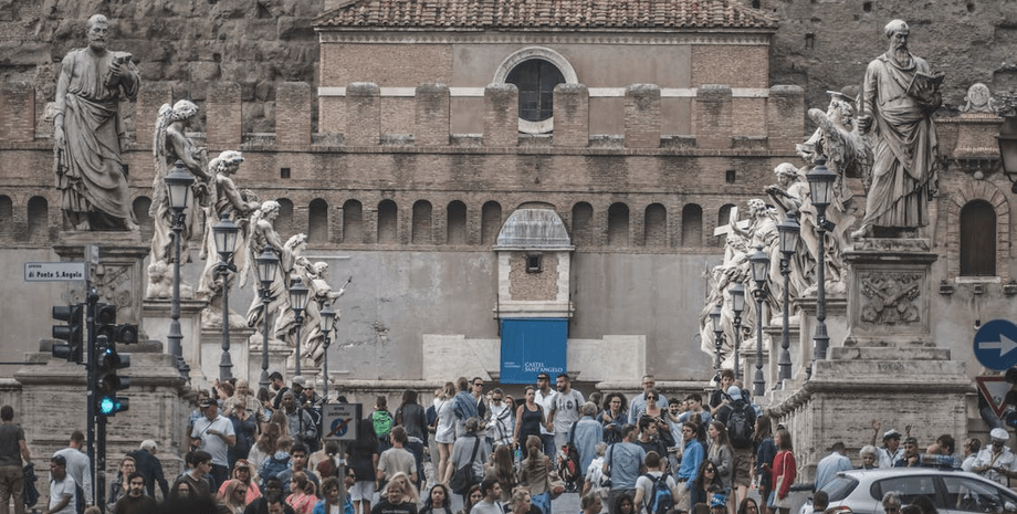 Ватикан, церковь, расследование, религия, чудо, чудо в церкви, причастие, католическая церковь,