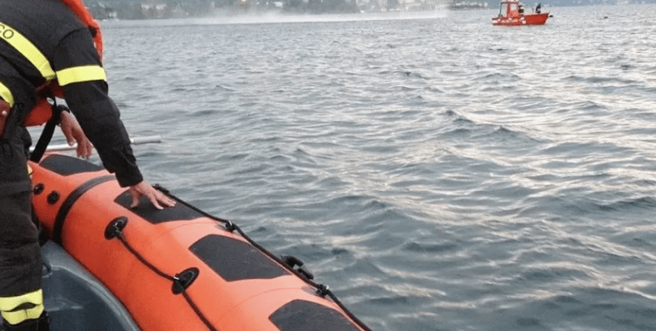 Спасательные работы, озеро Маджоре