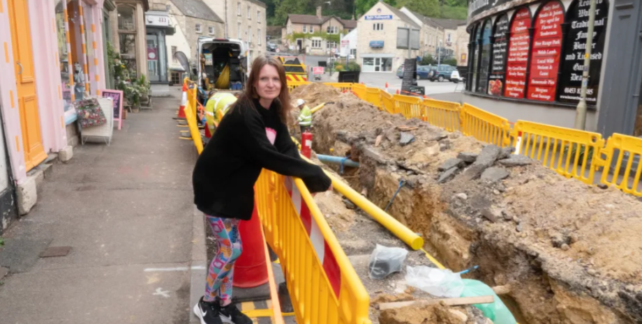 Нейлсворт в Британії Нейлсворт, ізоляція, газ, працівники