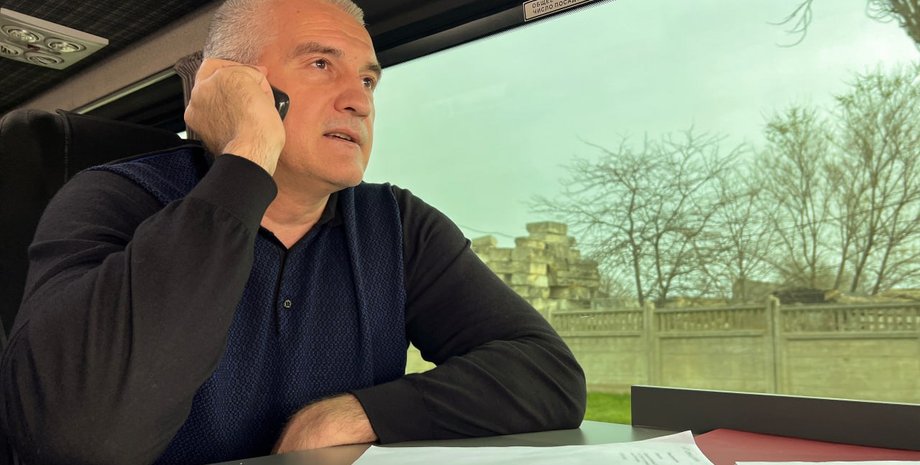 Крим, 9 травня, Сергій Аксьонов, військовий парад, безсмертний полк