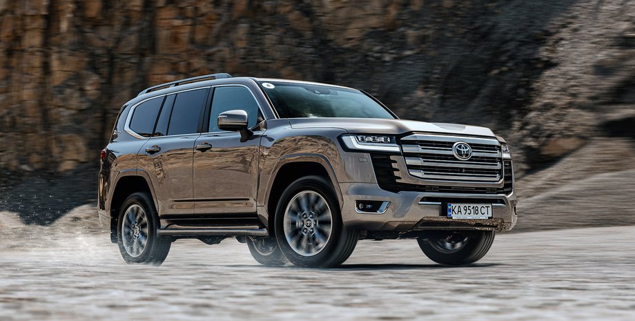 ціна Toyota Land Cruiser 300