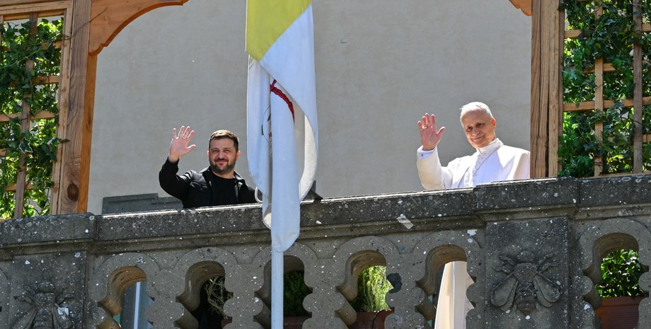 Владимир Зеленский и Папа Римский в Ватикане