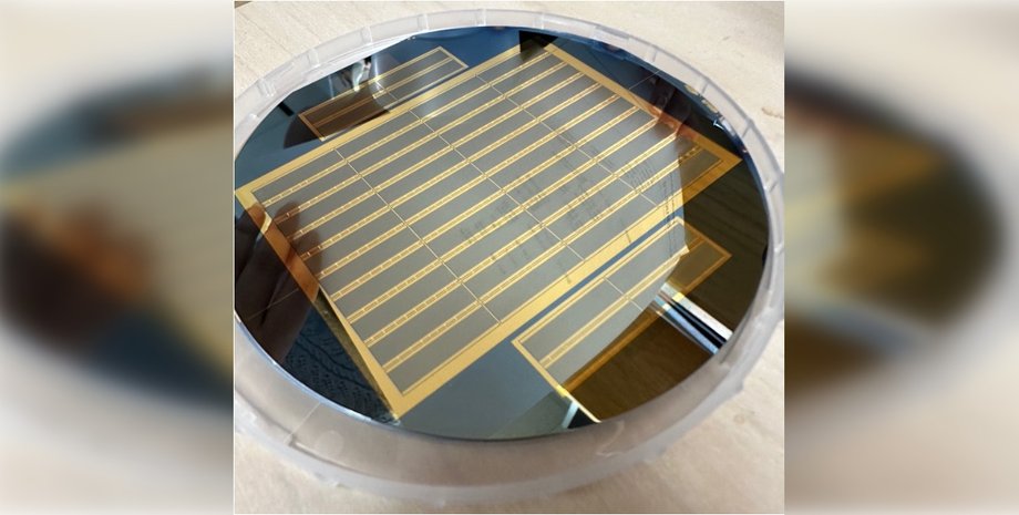 Сонячні панелі, Heat2Power, енергія, тепло, генератор, фото