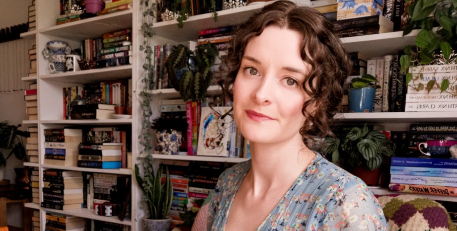 Писательница Рози Талбот Писательница Рози Талбот, книжный магазин, таинственное послание, загадочная записка, украли книгу, необычная находка