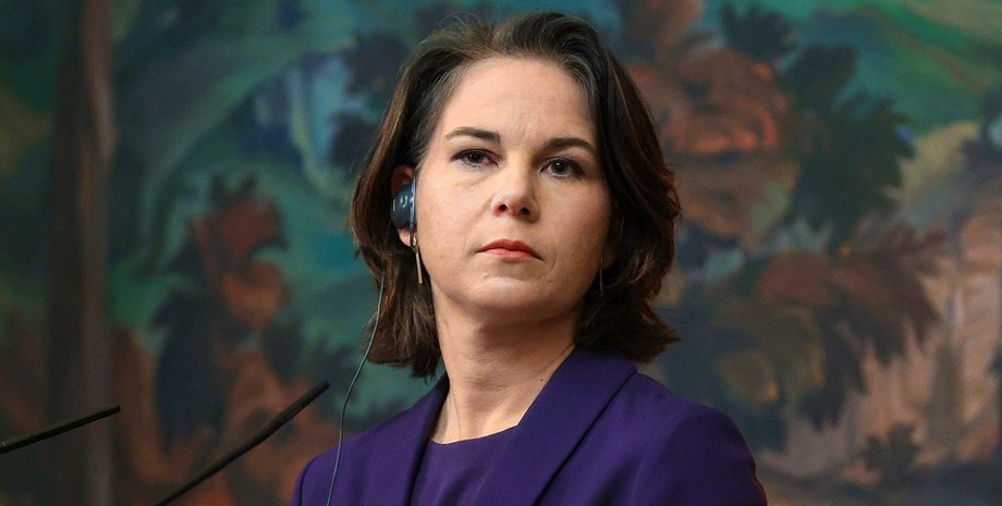 Анналена Бербок