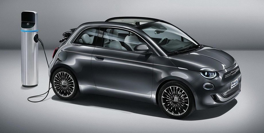 FIAT 500 EV