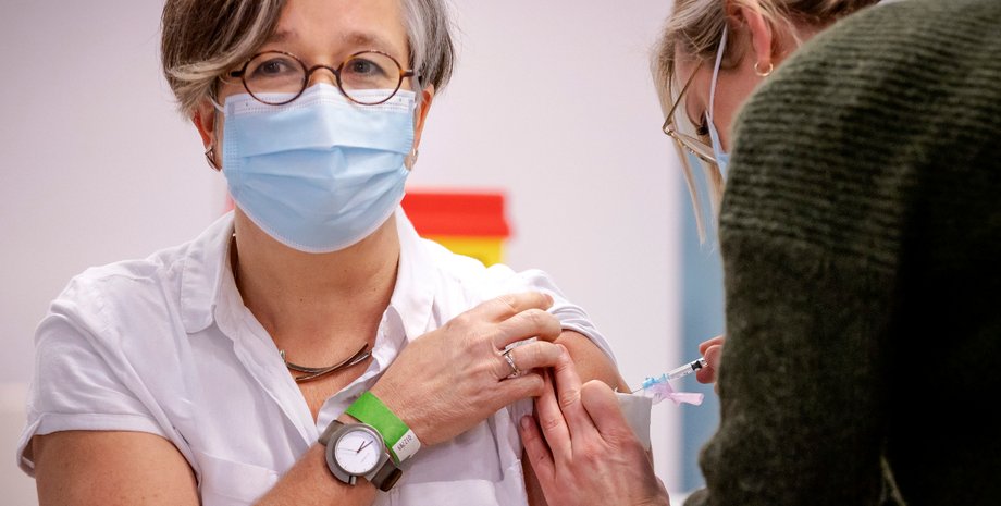 вакцина, коронавирус, прививка, covid