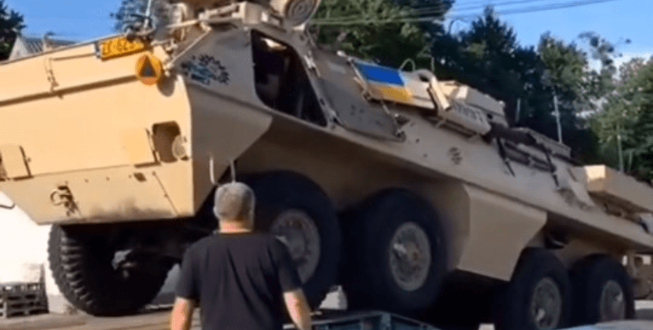 БТР OT-64 SKOT R-3M