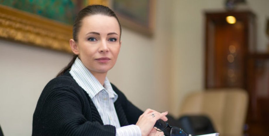 Олена Лебедєва