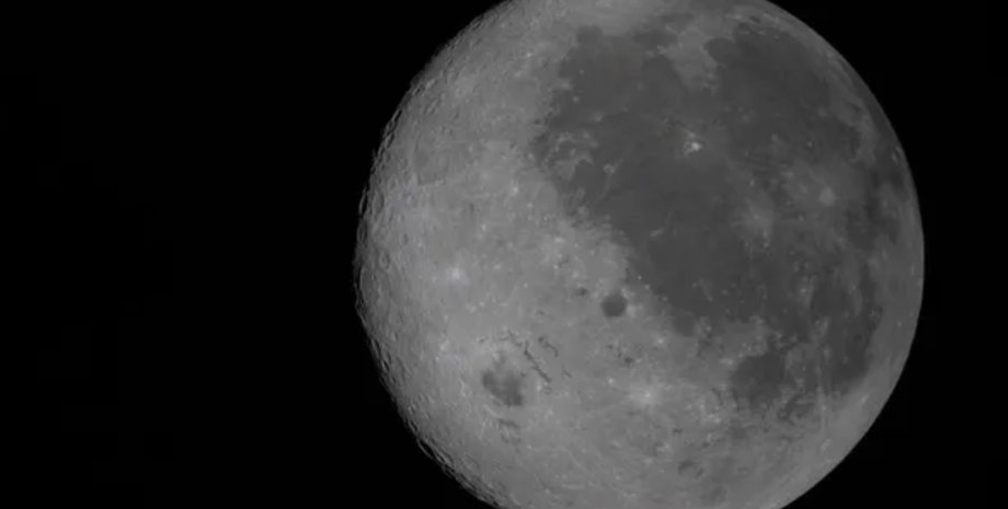 Місяць Артеміда-2