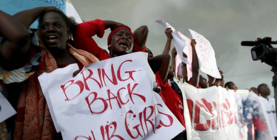 Нигерия, Школа, Ученицы, Похищение людей, Выкуп, Вооруженные люди