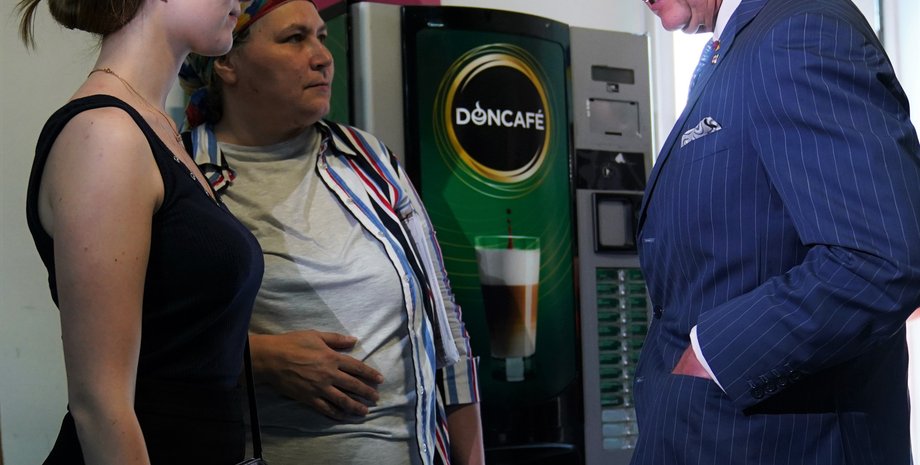 принц чарльз, українські біженці, війна в Україні, румунія