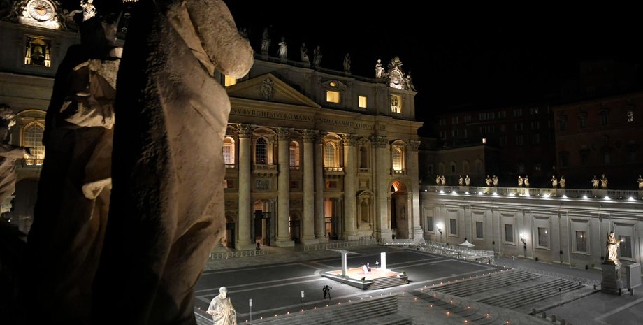 якого числа пристрасна п'ятниця, папа римський зараз, паска 2022, пристрасна п'ятниця 2022, хресна дорога 2022, ватикан війна в Україні