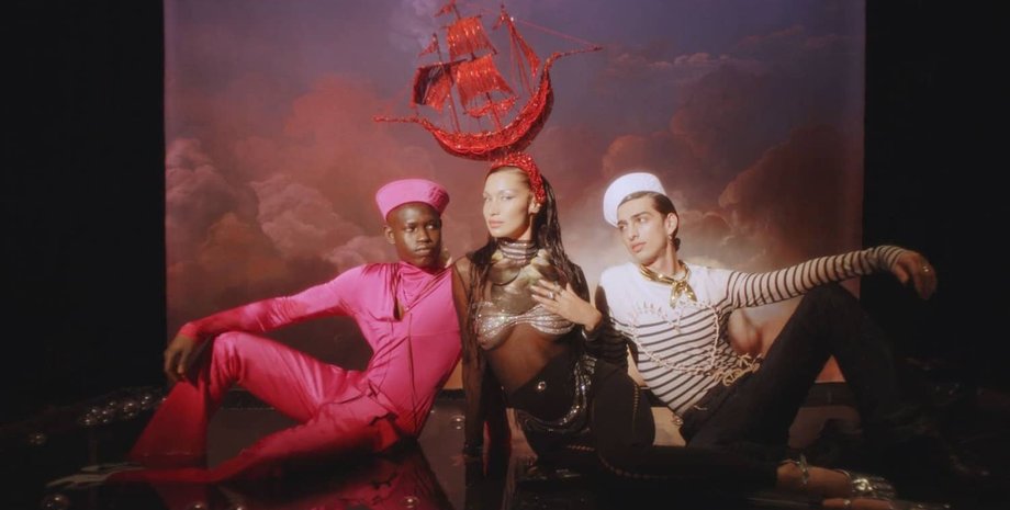 Les Marins, Белла Хадид, Жан-Поль Готье