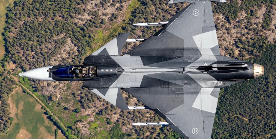 шведский истребитель