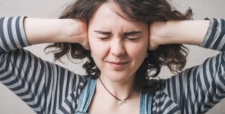 Звук, слух, звук собственного голоса, девушка, не нравится звук собственного голоса, адуиолог, голос на записи, запись голоса