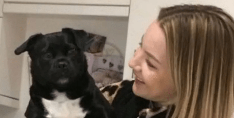 Марика Смит и собака Тини собака, собака Тини, Марика Смит