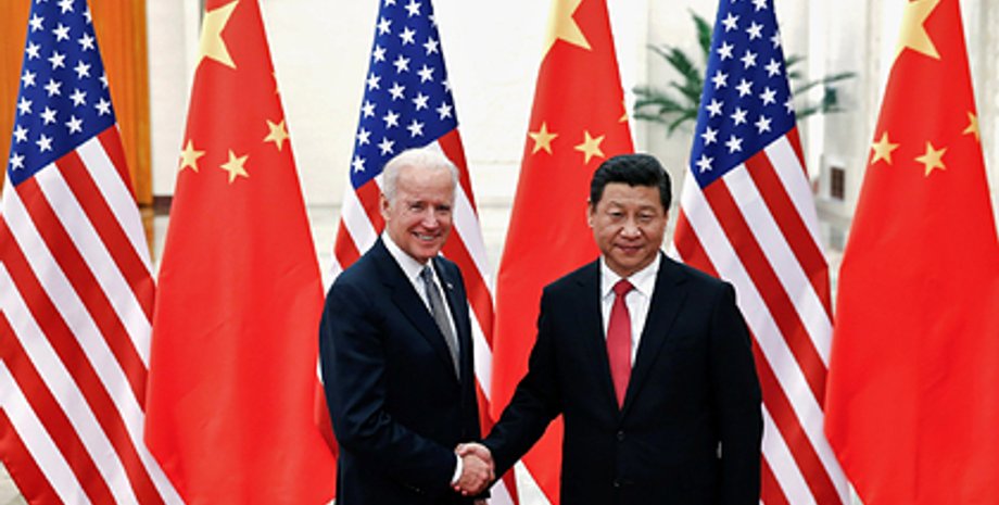 Джо Байден и Си Цзиньпин в 2013 году