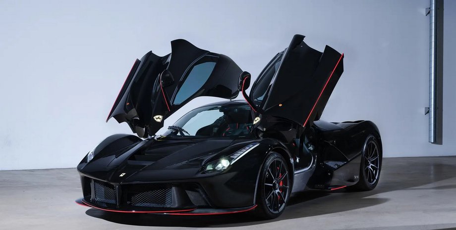 суперкар LaFerrari
