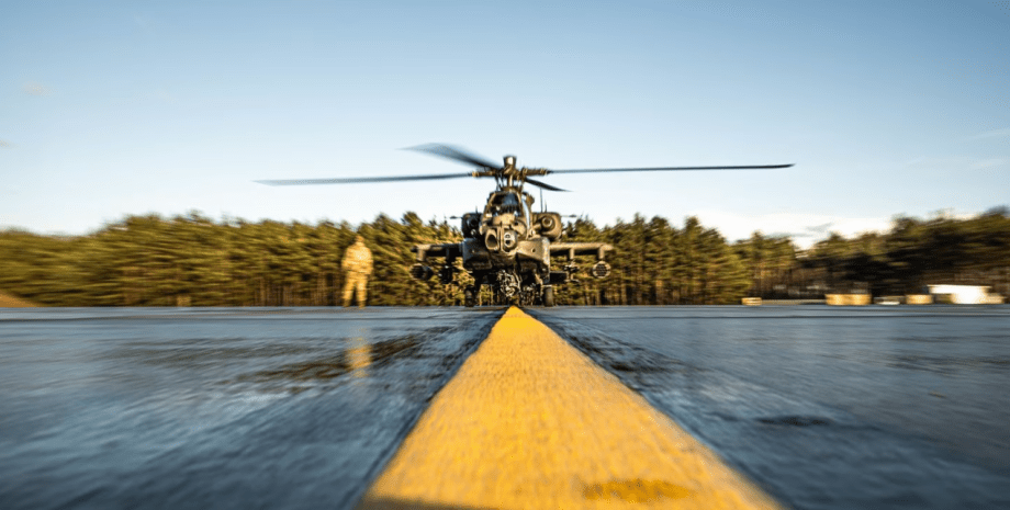 печать деталей для AH-64 Apache