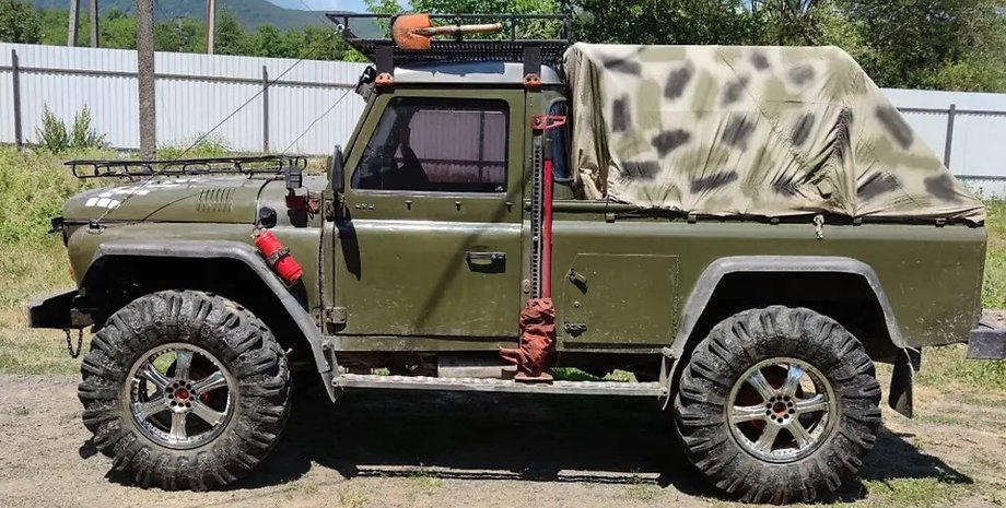 Land Rover Defender, УАЗ-469, пікап Land Rover, тюнінг Land Rover Defender