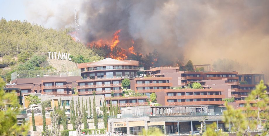 Манавгат, пожар, лесной пожар, пожары в турции, пожар на курорте